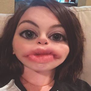 Meet your Posher, Tiffany